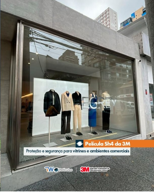 Vitrine de loja protegida com película SH4 da 3M